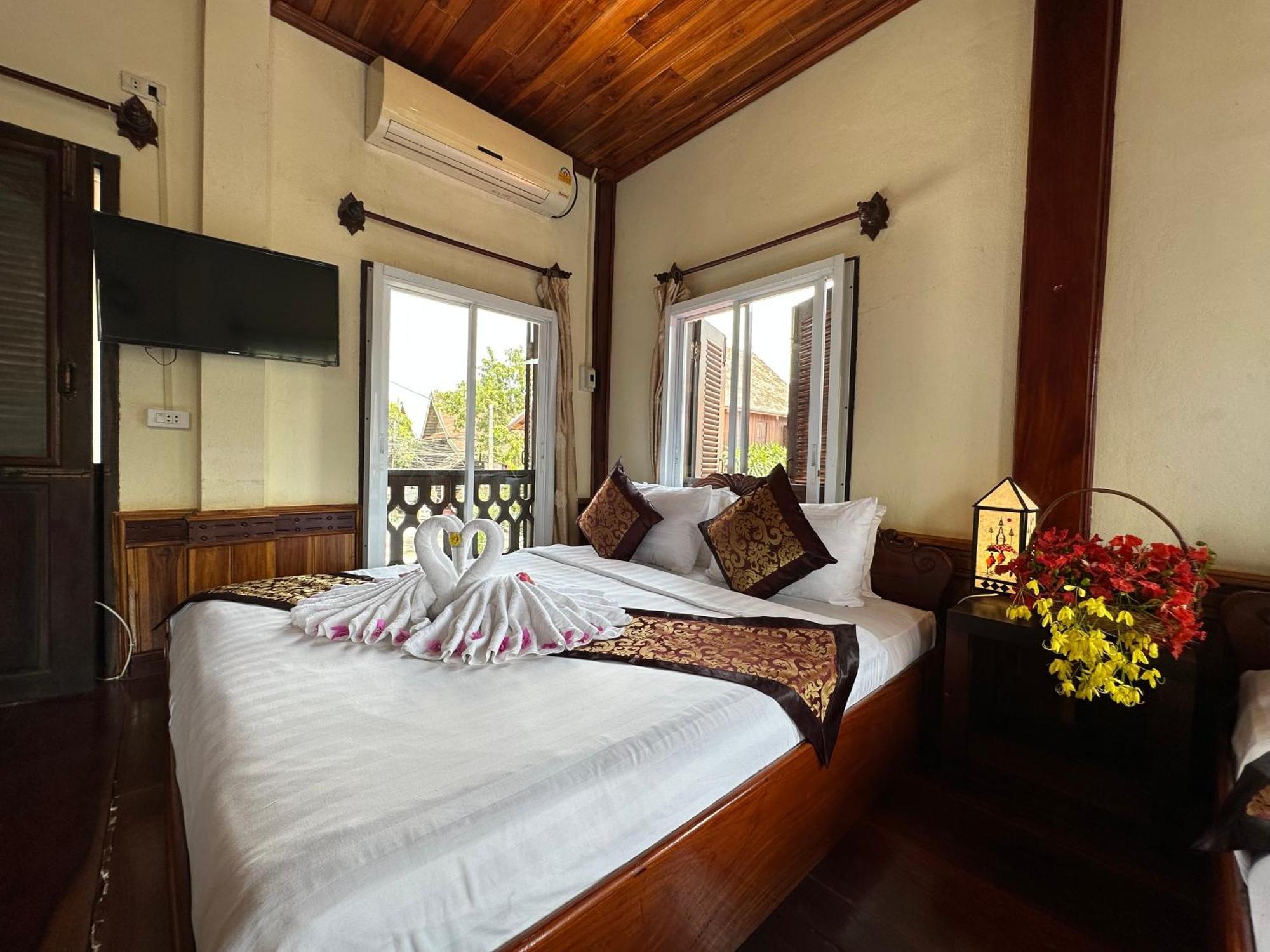 Villa Thida Mekong Riverside 루앙프라방 외부 사진